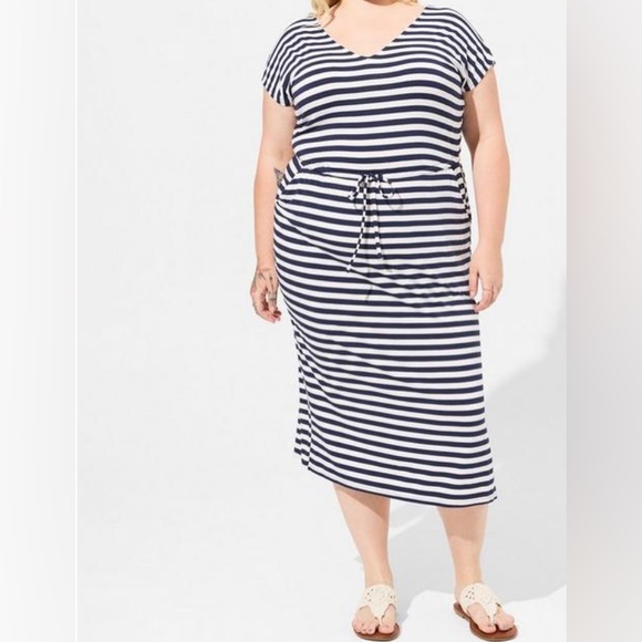 Torrid Midi Super Soft Dolman Sleeve Dress, women’s size 4, blue & white stripes - Picture 2 of 5